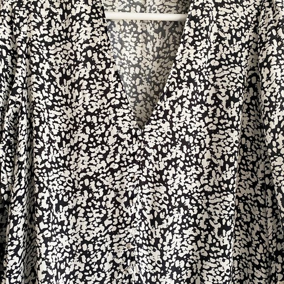 Zara Long-Sleeve Printed Dress - Size Medium - Picture 3 of 5